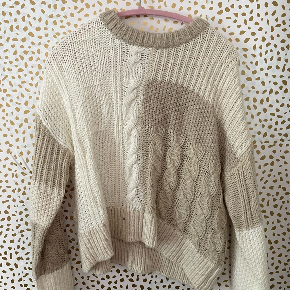 brand new aerie sweater